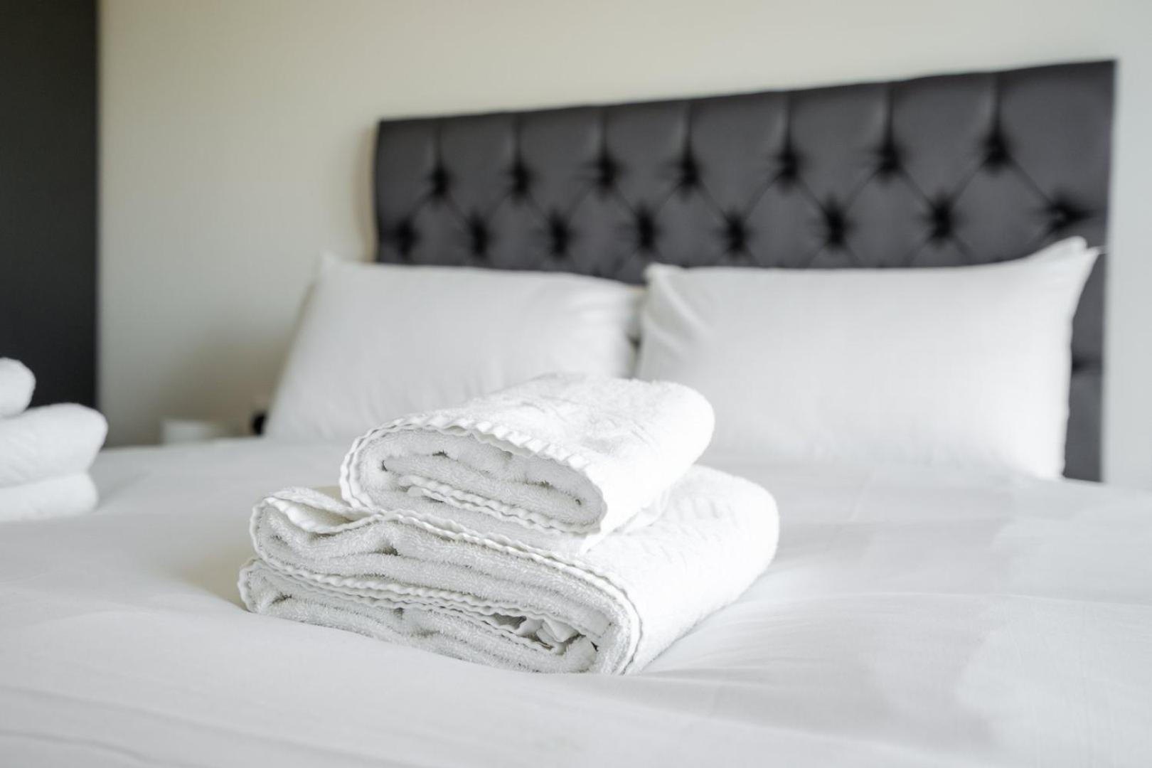Comforting City Retreat In Vauxhall - No Wifi Liverpool Buitenkant foto